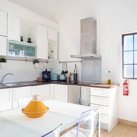 Casa Da Felicidade * Nazaré